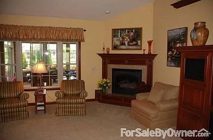 5th image of 2640 Stonebridge Dr