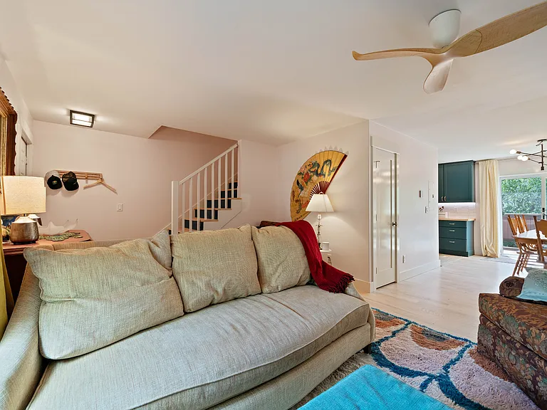 12 W Hayes St #5H — Photo 9