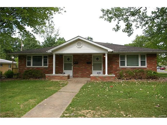 8903 Peterson Ln photo 1