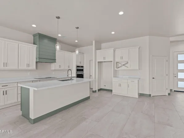 28583 N 257TH Drive, Wittmann, AZ 85361