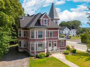 426 Blackstone St, Woonsocket, RI 02895