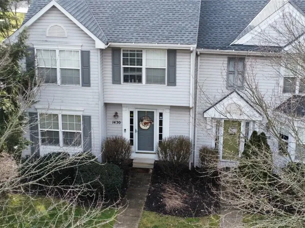 1430 Meadowbrook Dr, Canonsburg, PA 15317