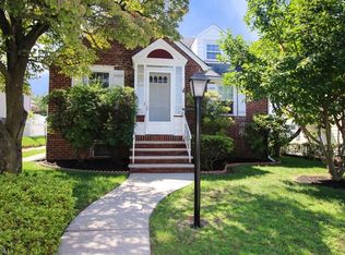 10-12 Campbell Rd, Fair Lawn, NJ 07410