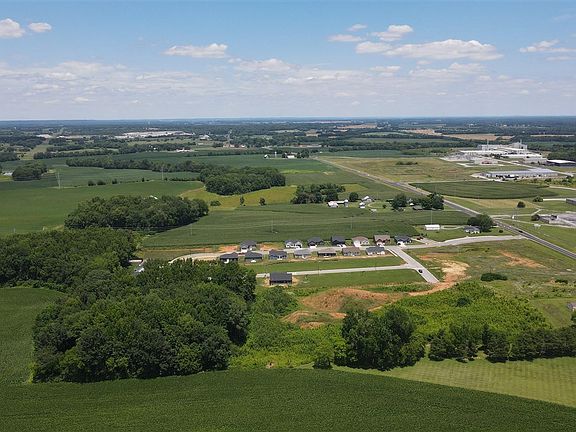 4th image of 4500 Bowling Green Rd