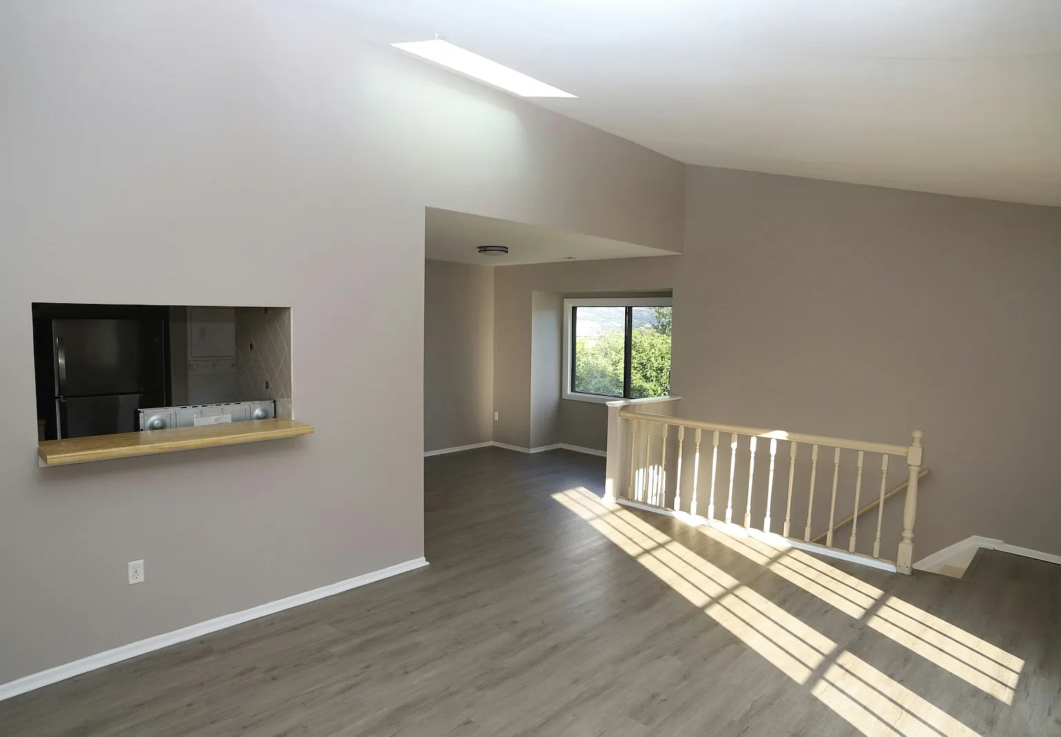 1709 Crimson Tree Way — Photo 2