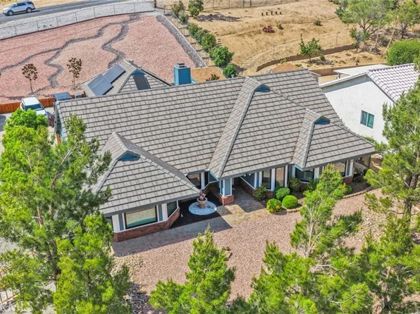 17340 Buckthorn Ave, Hesperia, CA 92345