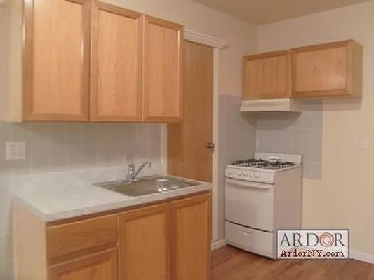 Rented by ArdorNY | media 22