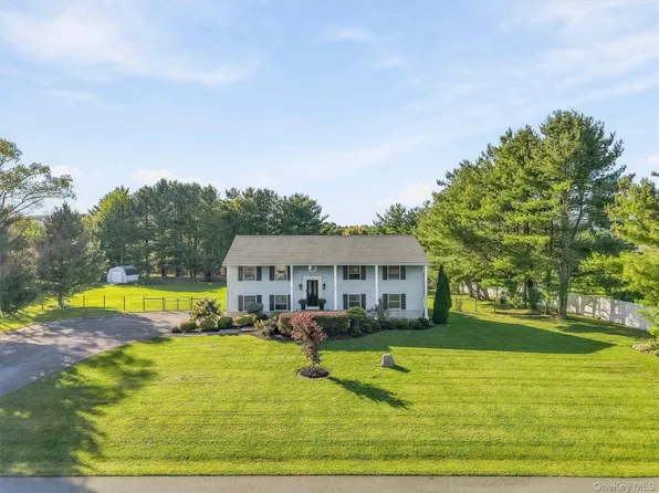 14 Lillie Lane, Milton, NY 12547
