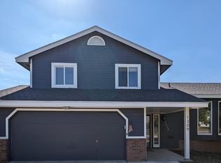1309 Terry Dr, Bellevue, NE 68123