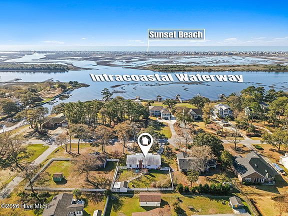 3rd image of 219 Shoreline Drive E