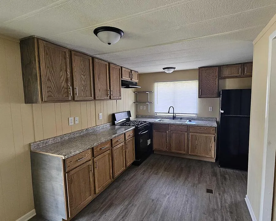 2737 W Washington Ctr #244