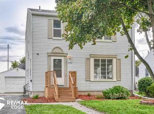 2402 Mountain Ave, Flint, MI 48503