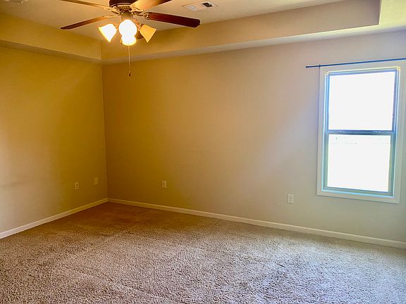 2nd image of 4745 Wildwood Ln