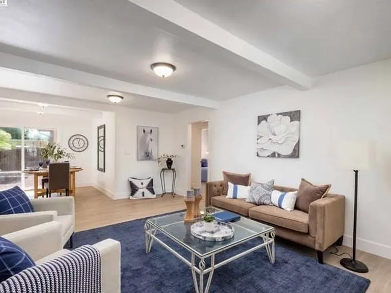 2844 Loma Vista Ave — Photo 4