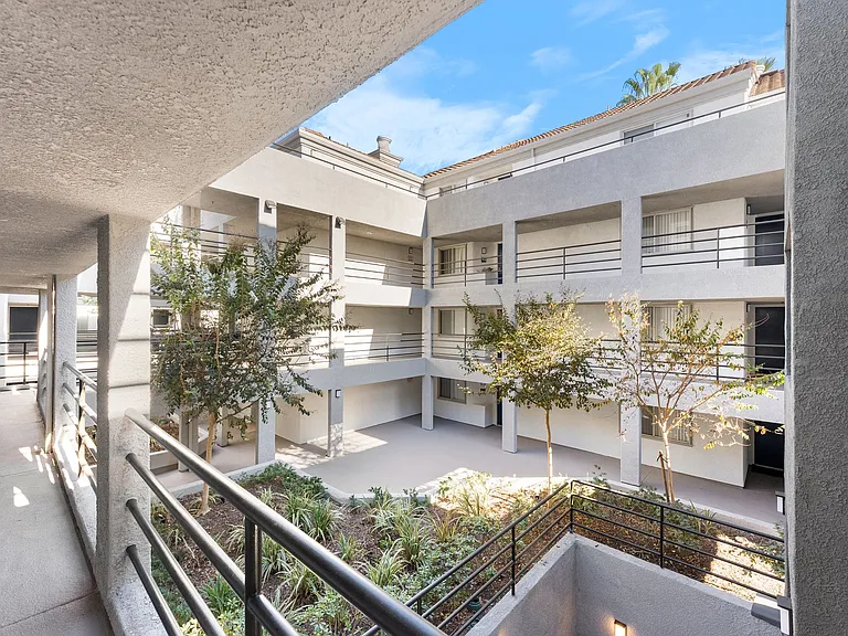 The Grand Costa Mesa — Photo 11