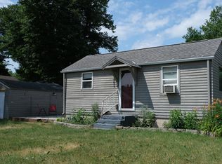 402 S Griffin St, Lakefield, MN 56150