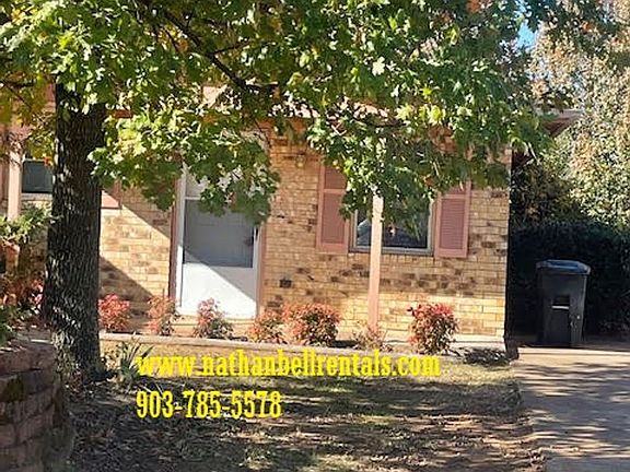 3rd image of 1107 35th St NE