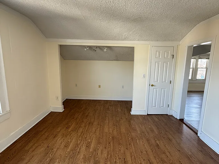 23 Brown St #3 — Photo 8