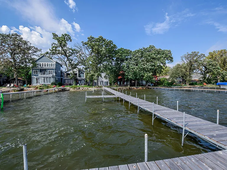 2159 Middleton Beach Rd — Photo 8