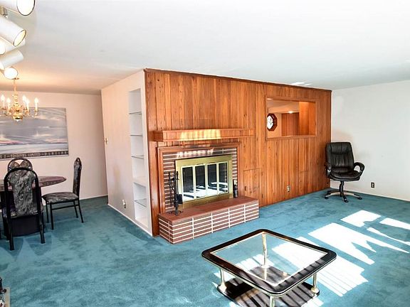 4th image of 1527 Southbrook Dr