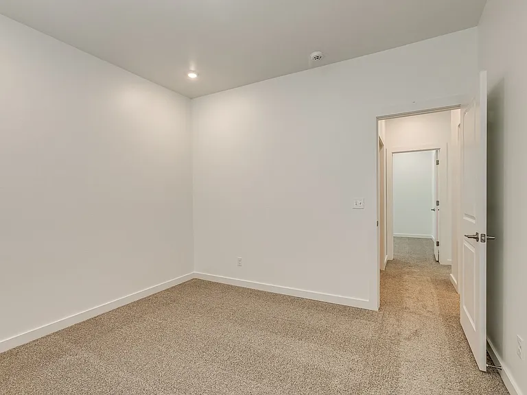 2540 NW 132nd Pl — Photo 26