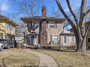 5921 Wornall Rd, Kansas City, MO 64113