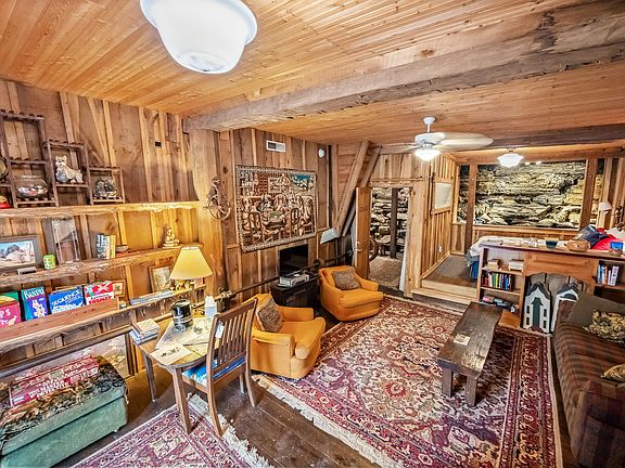 45th image of 1195 Shipman Creek Rd