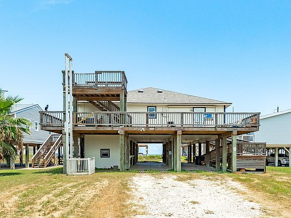 3rd image of 1311 Seashell Dr