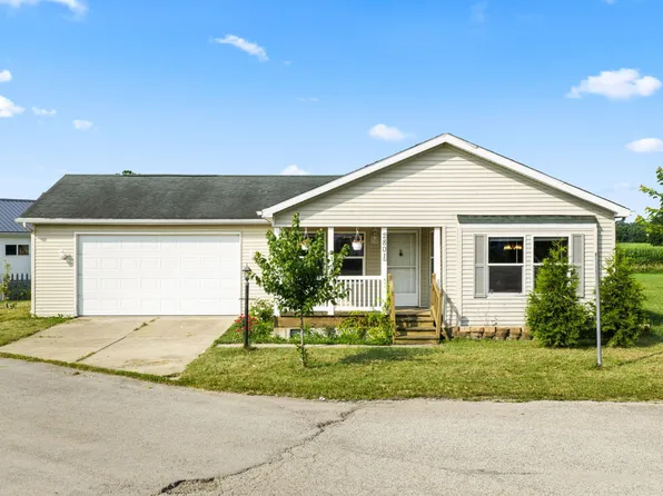 2801 Maplewood Ave, Plymouth, IN 46563