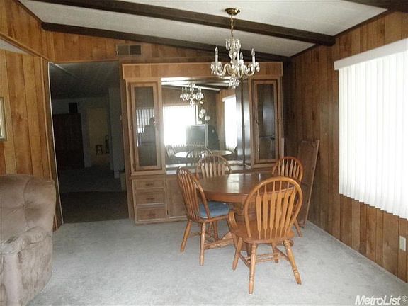4th image of 102 Tanya Way