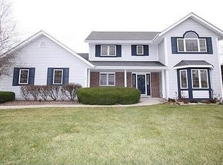 2711 Preston Ct, Waukesha, WI 53188