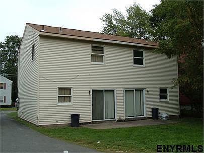 4th image of 26 Sand St #A