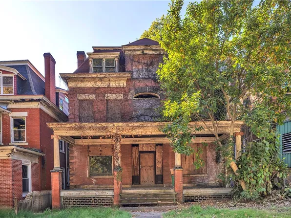 1303 Singer Pl, Pittsburgh, PA 15221