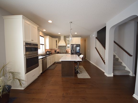 3rd image of 4463 Millstone Dr