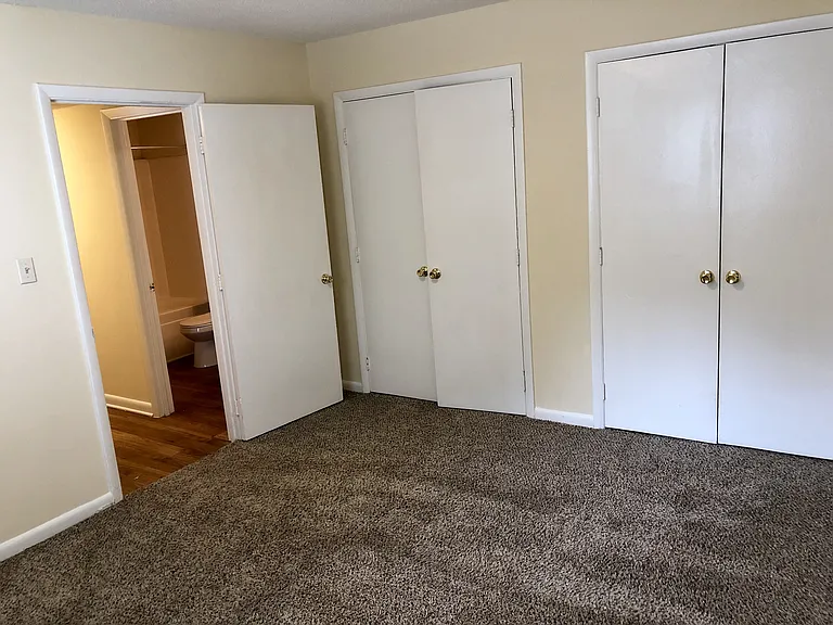 Raleigh Rentals — Photo 27