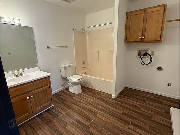 5th image of 1104 S Wines St APT B