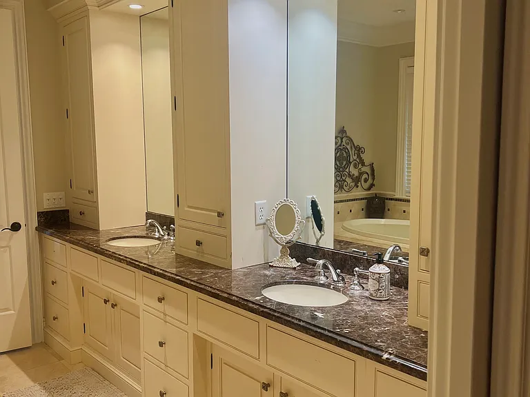1520 Ocean Dr — Photo 19