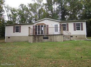 204 Pinewood Dr, Pearisburg, VA 24134