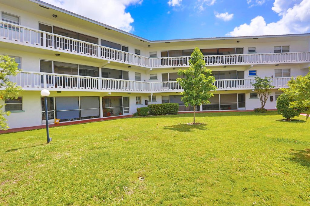 600 Pine Drive #209, photo 8