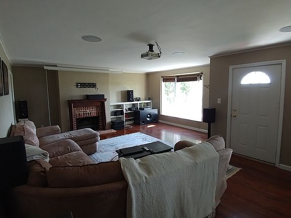 5th image of 18383 E County Road 1400n