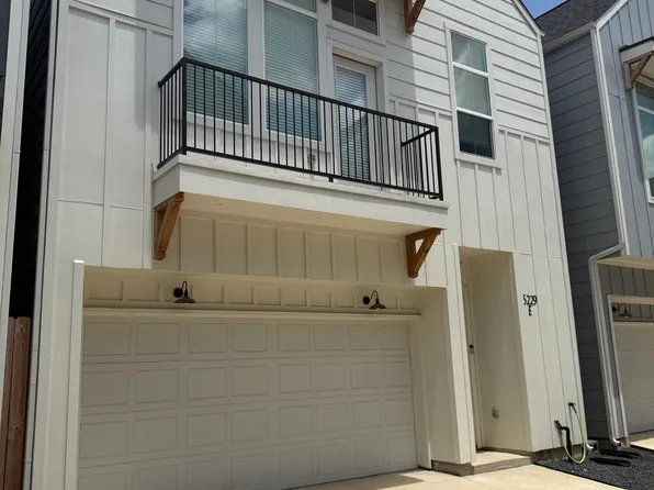 5229 Hillman St #E, Houston, TX 77023