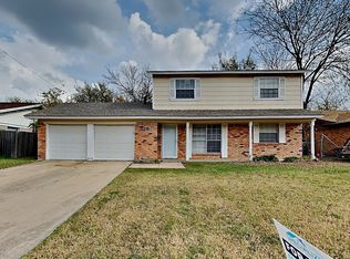 329 Deer Creek Rd, Everman, TX 76140