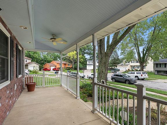 3rd image of 5683 Bashaw Dr