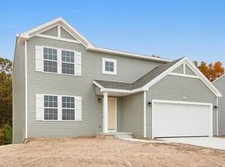 4878 Shadow Creek Dr, Hudsonville, MI 49426