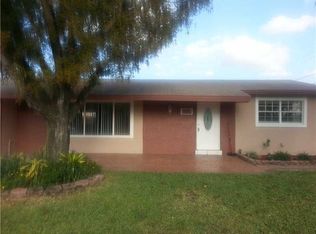 1051 SW 72nd Ave, Hollywood, FL 33023