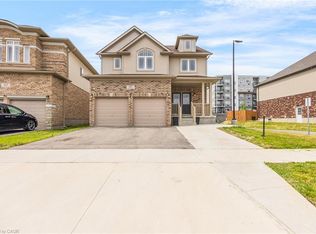 417 Rivertrail Ave N, Kitchener, ON N2A 0K2