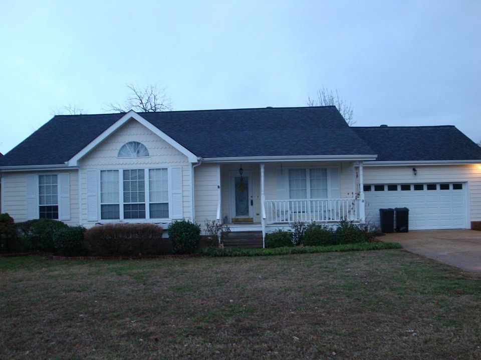 166 Willow Creek Dr 20170111 001