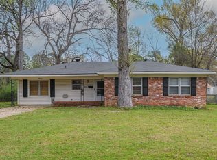 9013 Hilton Dr, Shreveport, LA 71118