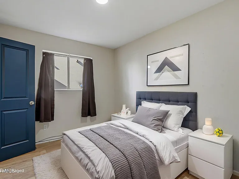 604 La Chapa Ave — Photo 15