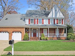 5 Waterford Cir, Hampton, VA 23666